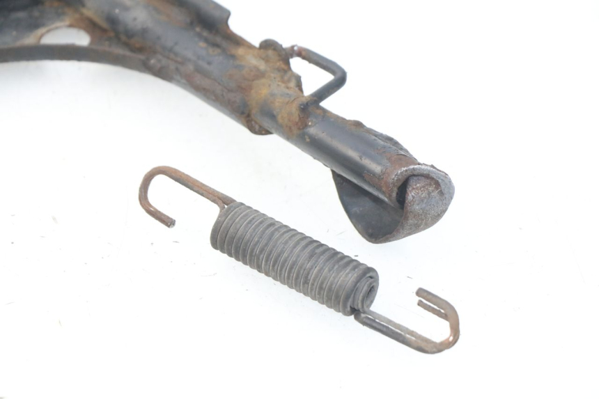 photo de MAIN STAND PEUGEOT STREETZONE 2T 50 (2014 - 2019) - Zoom on usage condition