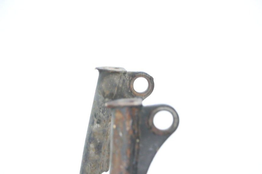 photo de CENTER STAND HONDA VFR FI RC46 800 (1998 - 2001) - Fixing points details