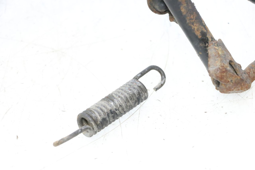 photo de MAIN STAND PEUGEOT VIVACITY 50 (1998 - 2003) - Checked used part
