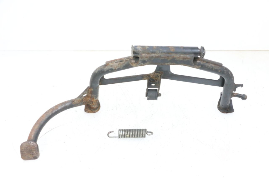 photo de CENTER STAND YAMAHA X-MAX XMAX 125 (2010 - 2013) - Fixing points details