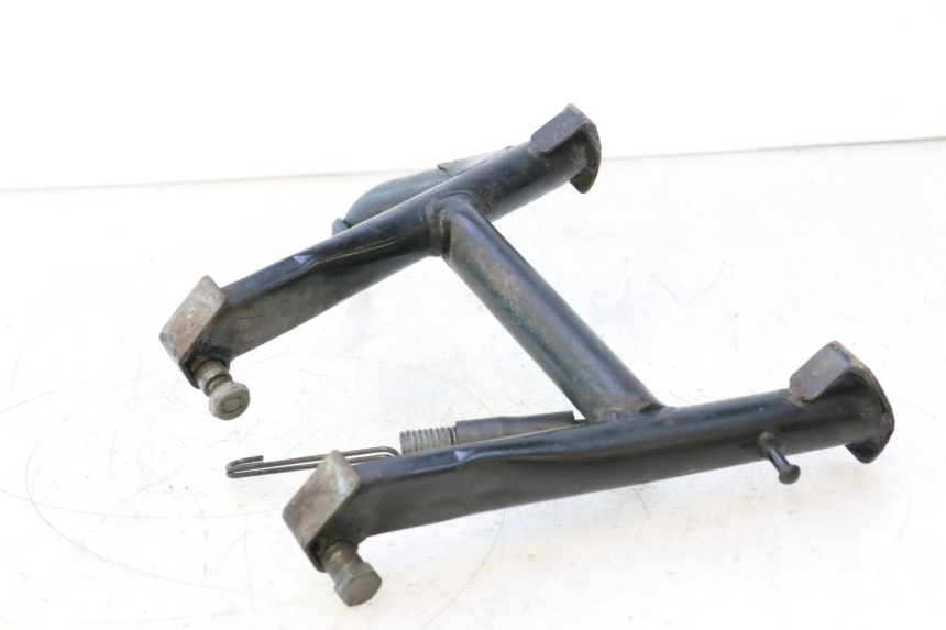photo de CENTER STAND KAWASAKI ZZR 600 (1995 - 2004) - Alternative perspective
