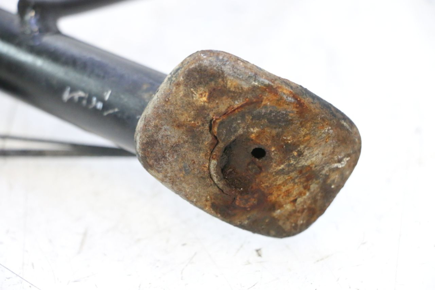 photo de SIDE STAND HONDA FJS SILVER WING SILVERWING 400 (2005 - 2008) - Fixing points details