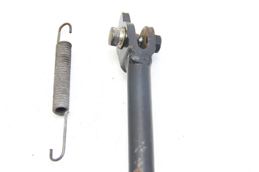 photo de SIDE STAND PEUGEOT SATELIS COMPRESSOR K15 125 (2006 - 2009) - Zoom on usage condition