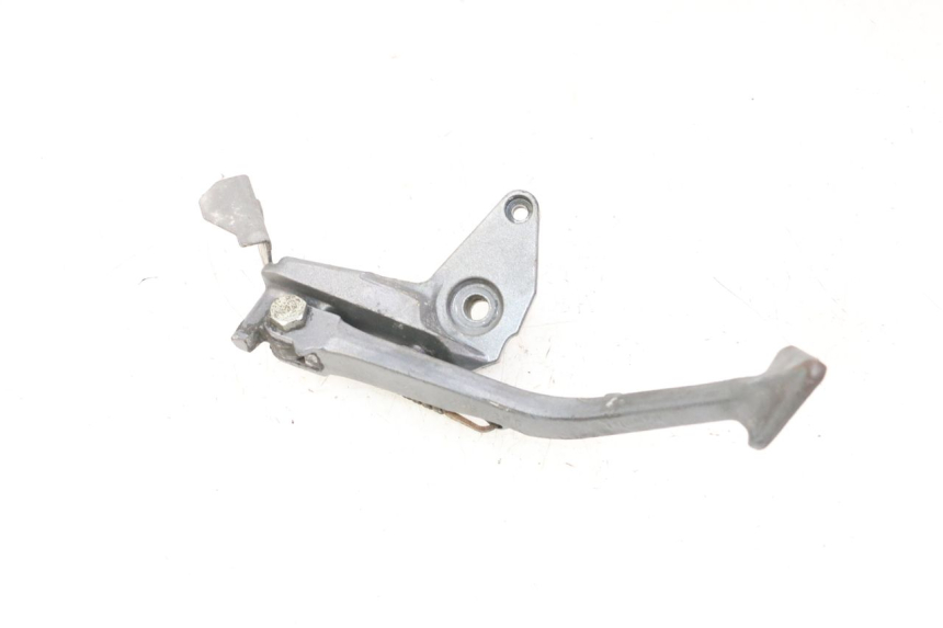 photo de SIDE STAND TRIUMPH SPRINT 900 (1995 - 1998) - Fixing points details