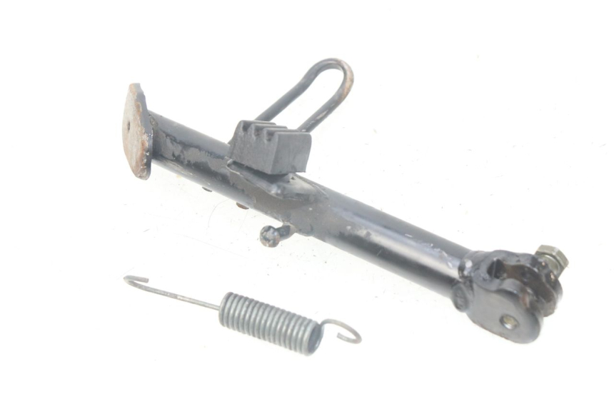 photo de SIDE STAND PEUGEOT TWEET ACTIVE 4T 50 (2018 - 2022) - Zoom on usage condition