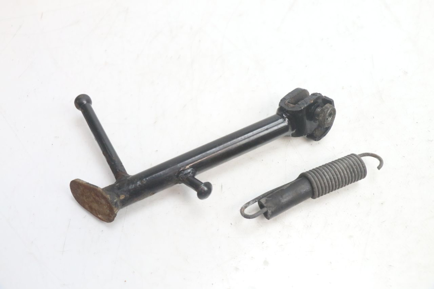 photo de SIDE STAND YAMAHA YP MAJESTY 125 (1998 - 2001) - Zoom on usage condition