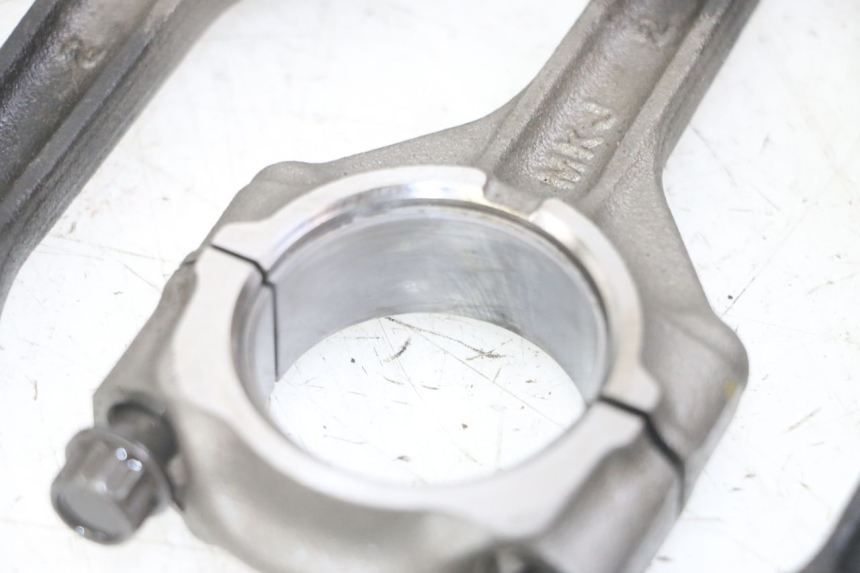 photo de ROD HONDA CB R 1000 (2018 - 2023) - Fixing points details