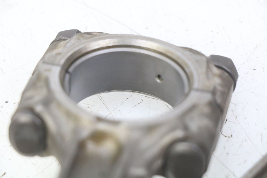 photo de CONNECTING ROD HONDA CBF 500 (2004 - 2007) - Technical close-up