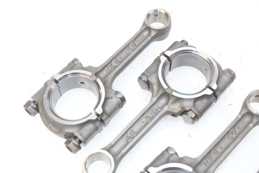 photo de ROD HONDA CBRF CBR-F PC41 600 (2011 - 2013) - Surface and material condition