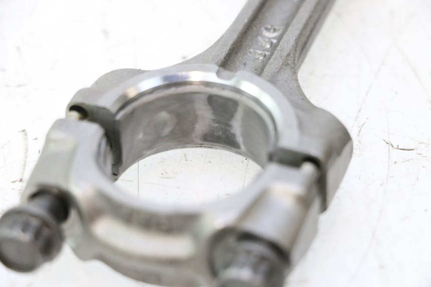 photo de ROD SUZUKI GSR 600 (2005 - 2012) - Component zoom
