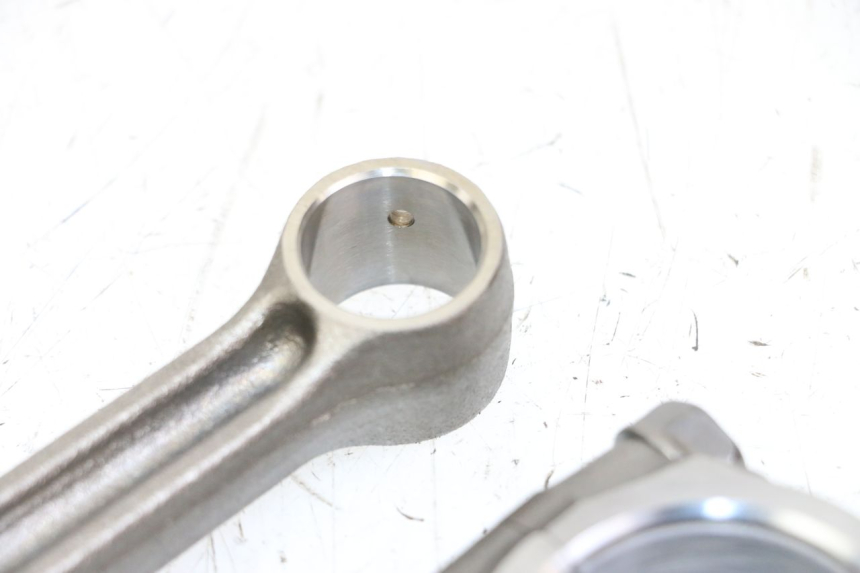 photo de ROD SUZUKI SV S 650 (1999 - 2002) - Checked used part