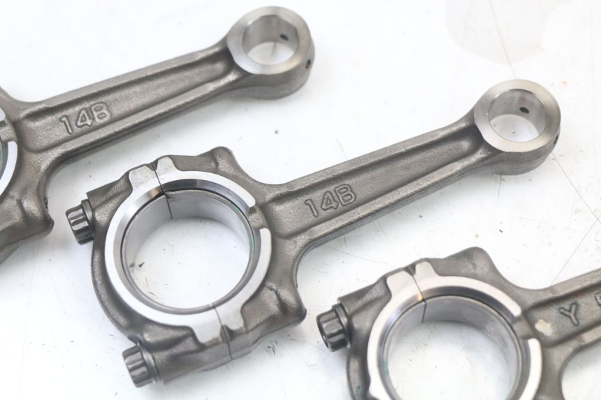 photo de ROD YAMAHA FZ1 FAZER 1000 (2007 - 2009) - Alternative perspective