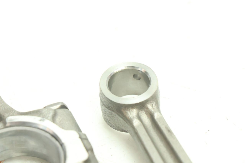 photo de ROD YAMAHA YZF R6 600 (2008 - 2009) - Fixing points details