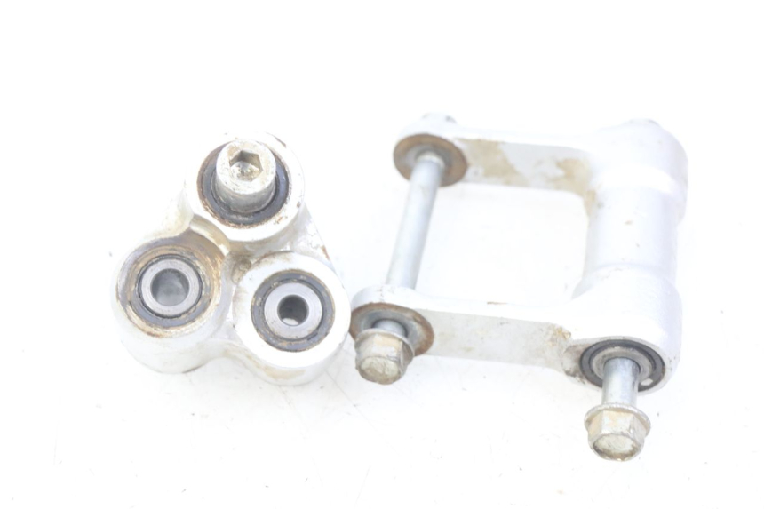 photo de SHOCK ABSORBER LINKAGE HONDA CRF CR-F 125 (2022 - 2023) - Zoom on usage condition