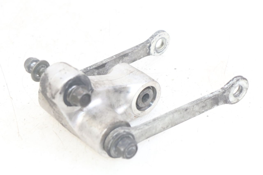 photo de SHOCK ABSORBER LINKAGE YAMAHA FZS FAZER 600 (1998 - 2001) - Alternative perspective