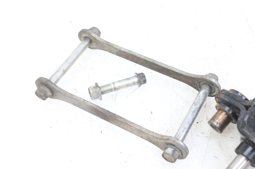 photo de SHOCK LINK SUZUKI GS GSE 500 (2001 - 2003) - Fixing points details