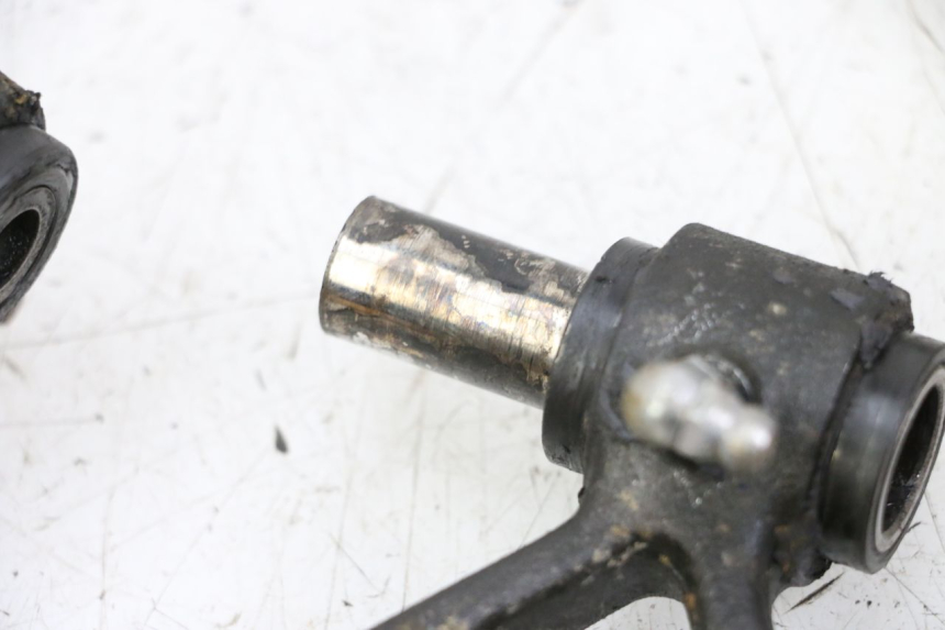 photo de SHOCK LINK KYMCO STRYKER OFF ROAD 125 (1999 - 2005) - Fixing points details