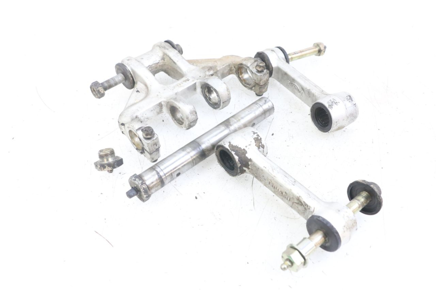 photo de SHOCK ABSORBER LINKAGE TRIUMPH SPEED TRIPLE T301 900 (1994 - 1996) - Surface and material condition