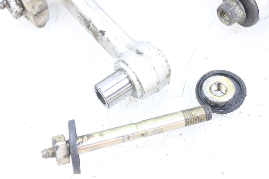 photo de SHOCK ABSORBER LINKAGE TRIUMPH SPEED TRIPLE T301 900 (1994 - 1996) - Markings and original references