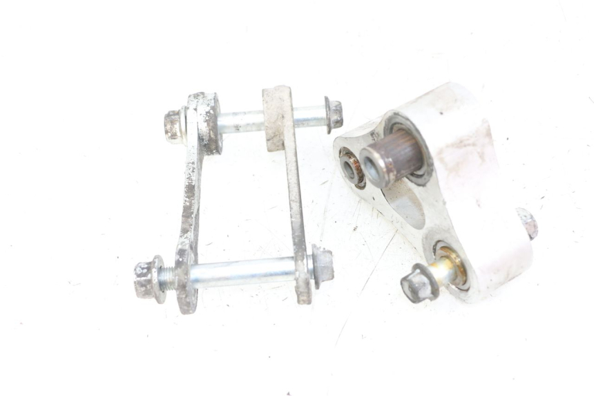 photo de SHOCK LINK SUZUKI GSR 750 (2011 - 2017) - Technical close-up