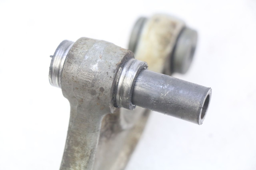 photo de SHOCK ABSORBER LINKAGE YAMAHA TTR 125 (2000 - 2020) - Fixing points details