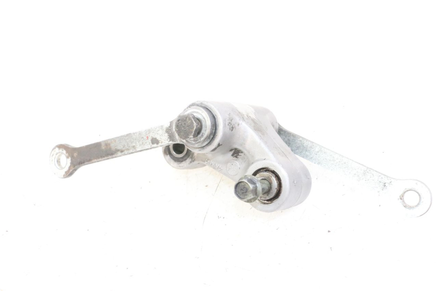 photo de SHOCK ABSORBER LINKAGE YAMAHA FZS FAZER 600 (2001 - 2003) - Surface and material condition