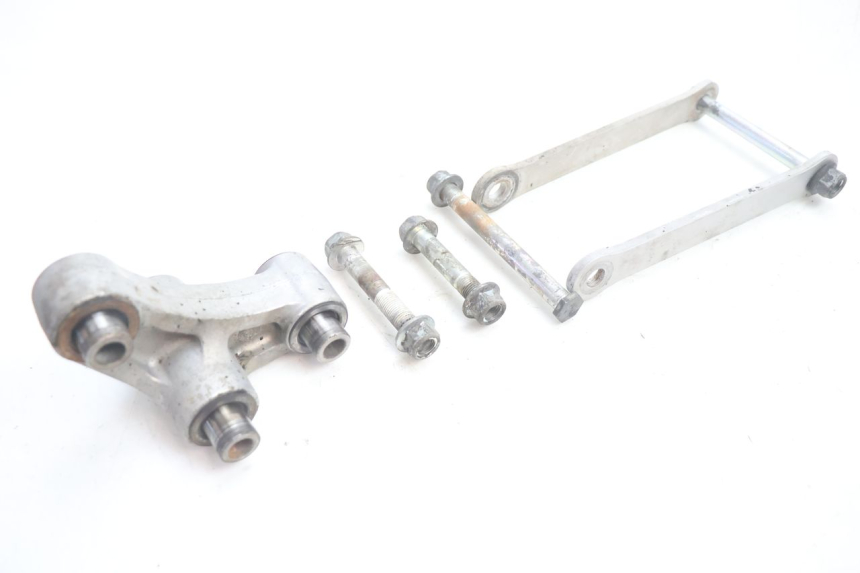 photo de SHOCK ABSORBER LINKAGE KAWASAKI ZX-6R ZX6R 600 (1995 - 1997) - Distinctive features