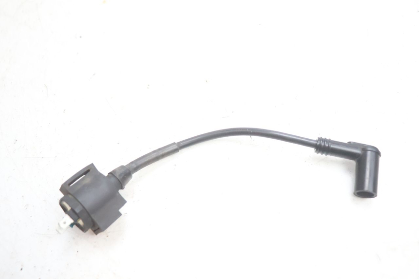 photo de IGNITION COIL HONDA CB TWO FIFTY 250 (1991 - 2002) - Surface and material condition