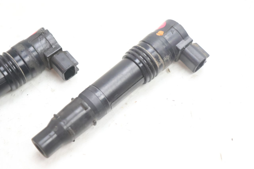 photo de IGNITION COIL KAWASAKI ER-6 ER6 N 650 (2005 - 2009) - Technical close-up