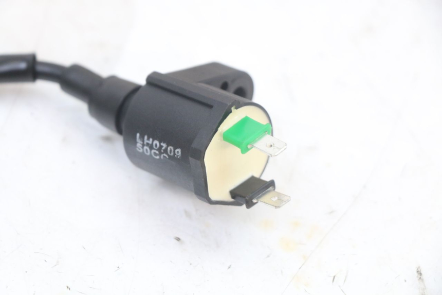 photo de IGNITION COIL EUROCKA RETRO 50 (2007 - 2014) - Fixing points details