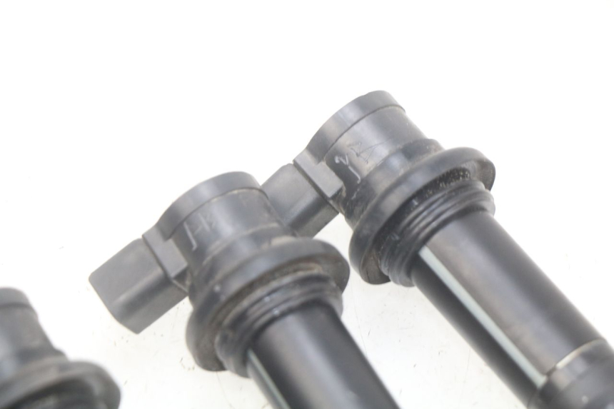 photo de COIL YAMAHA FJR ABS 1300 (2016 - 2020) - Technical close-up