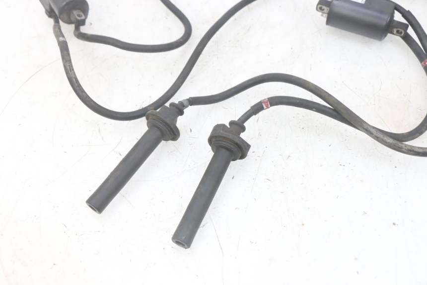 photo de COIL YAMAHA FJR ABS 1300 (2006 - 2012) - Fixing points details