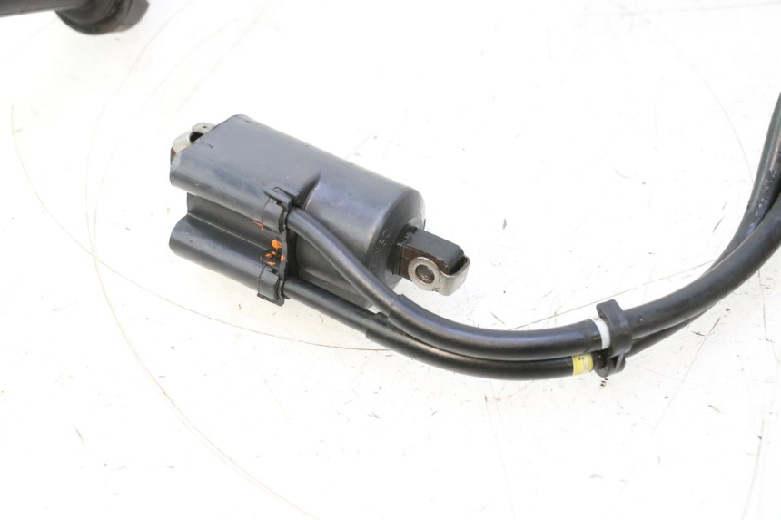 photo de IGNITION COIL YAMAHA FJR 1300 (2001 - 2005) - Fixing points details