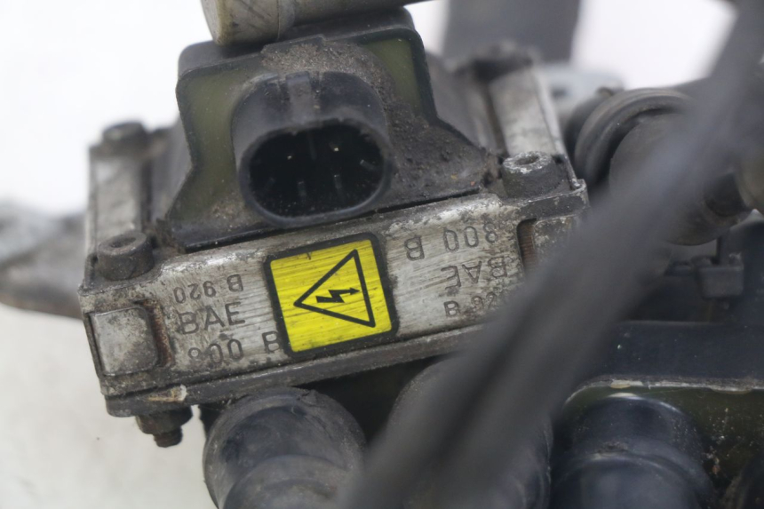 photo de COIL GILERA GP 800 (2007 - 2013) - Component detail