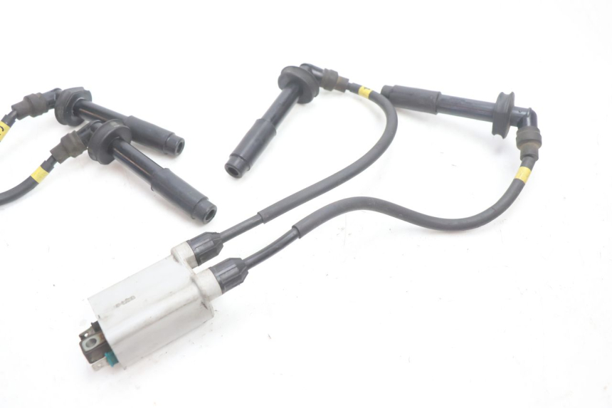 photo de IGNITION COIL KAWASAKI GPX F ZX750F 750 (1986 - 1990) - Markings and original references