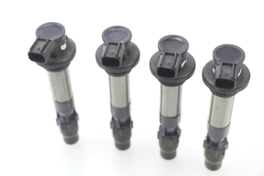 photo de IGNITION COIL SUZUKI GSX-R GSXR 600 (2008 - 2010) - Surface and material condition