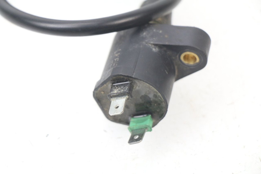 photo de IGNITION COIL PEUGEOT JET FORCE CARBU 50 (2003 - 2016) - Alternative perspective
