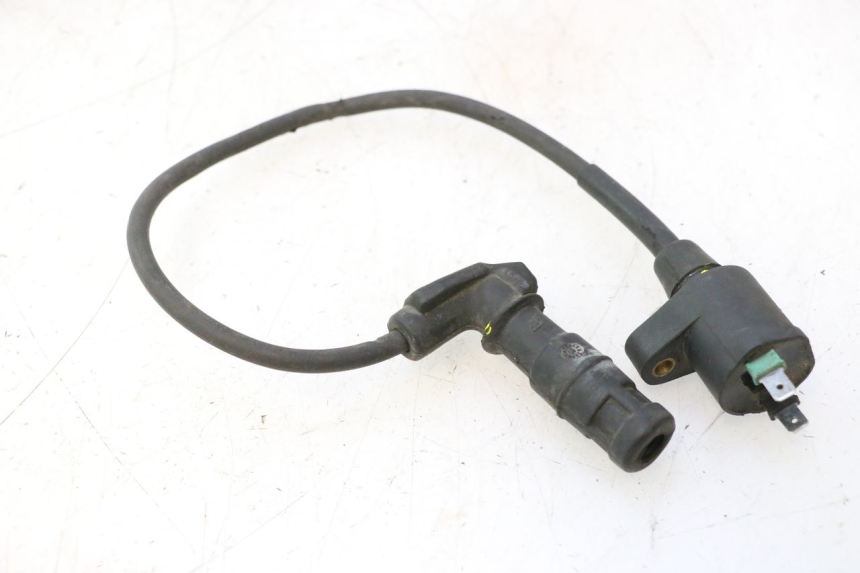 photo de IGNITION COIL PIAGGIO LIBERTY IGET S 125 (2016 - 2020) - Alternative perspective