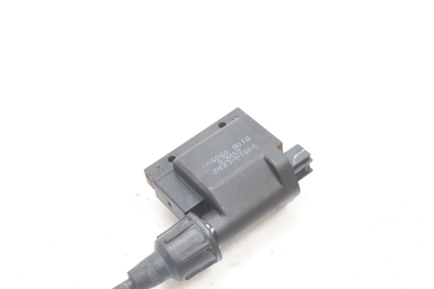 photo de IGNITION COIL KYMCO MOVIE S 125 (2009 - 2018) - Fixing points details