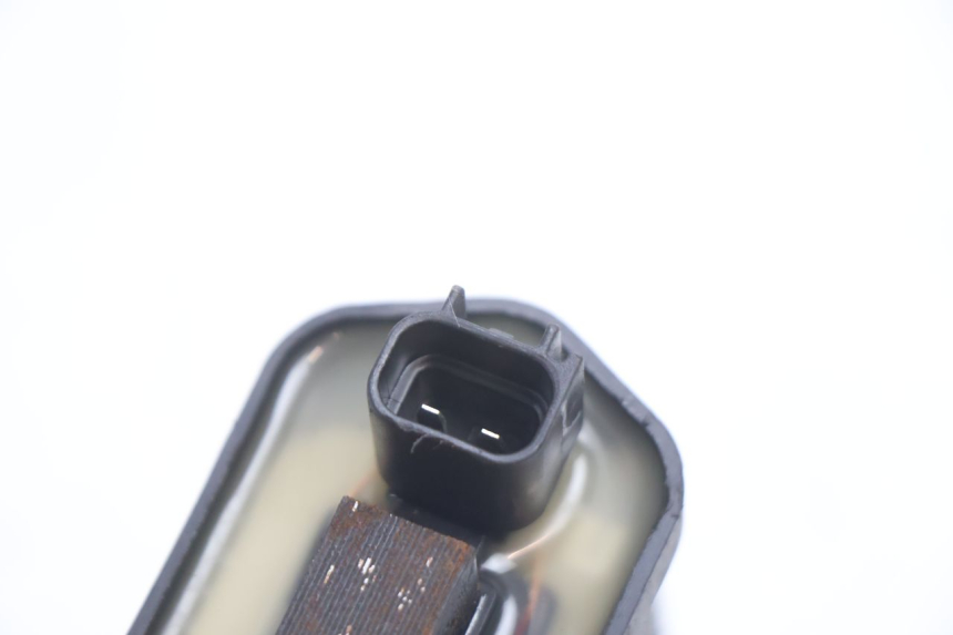 photo de IGNITION COIL KYMCO MOVIE S 125 (2009 - 2018) - Surface and material condition