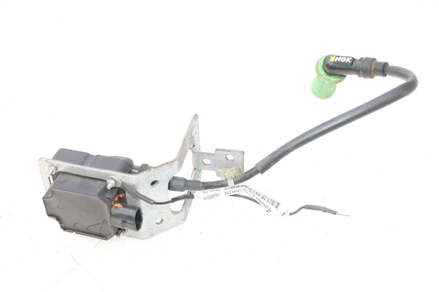 photo de COIL PIAGGIO MP3 LT 400 (2007 - 2012) - Component detail