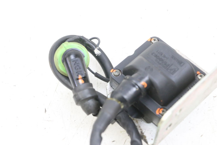 photo de COIL PIAGGIO MP3 RL 250 (2006 - 2010) - Checked used part