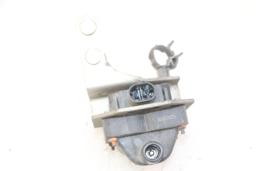 photo de IGNITION COIL GILERA NEXUS 125 (2009 - 2013) - Alternative perspective