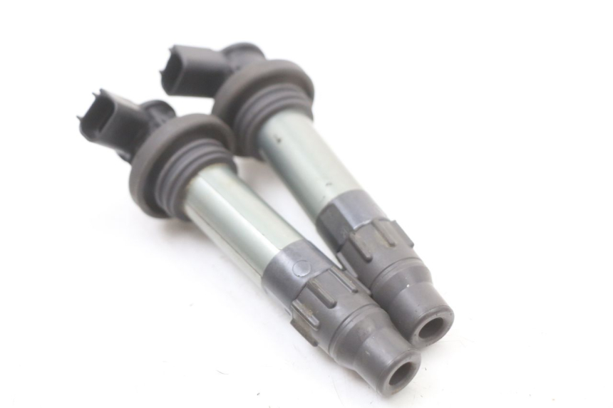 photo de IGNITION COIL KAWASAKI NINJA 400 (2018 - 2023) - Alternative perspective