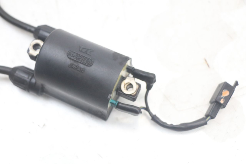 photo de COIL HONDA NTV DEAUVILLE 650 (1998 - 2001) - Technical close-up