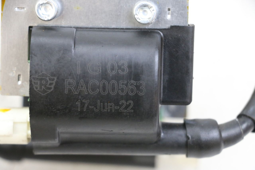 photo de IGNITION COIL ROYAL ENFIELD CONTINENTAL GT 650 (2019 - 2024) - Component detail