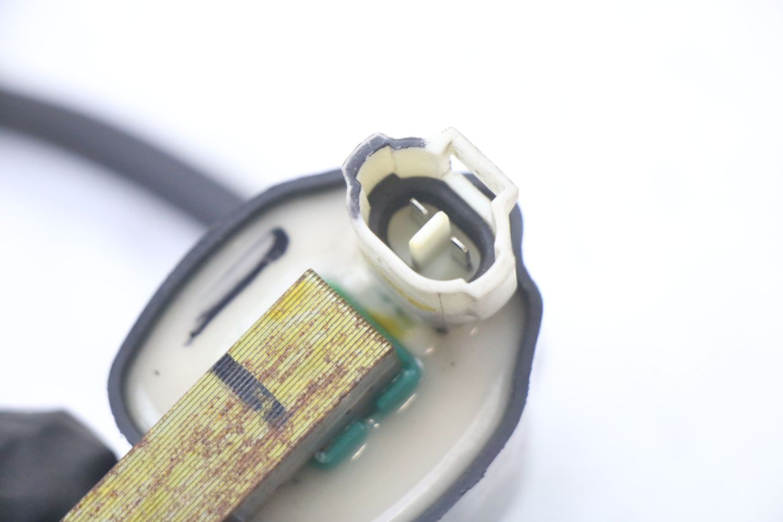 photo de IGNITION COIL ROYAL ENFIELD HYMALAYAN 410 (2016 - 2023) - Fixing points details