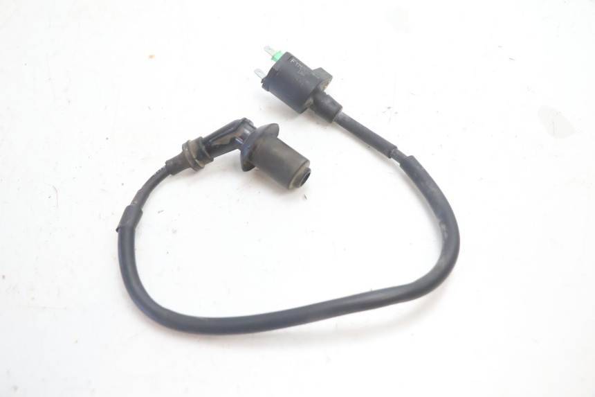 photo de IGNITION COIL FYM SCOOTERONE 125 (2006 - 2008) - Alternative perspective