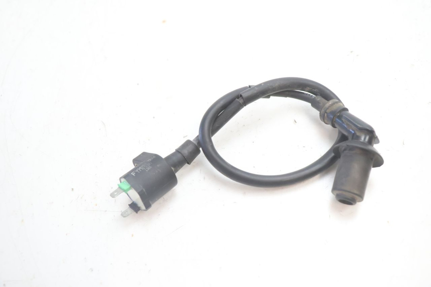 photo de IGNITION COIL FYM SCOOTERONE 125 (2006 - 2008) - Technical close-up