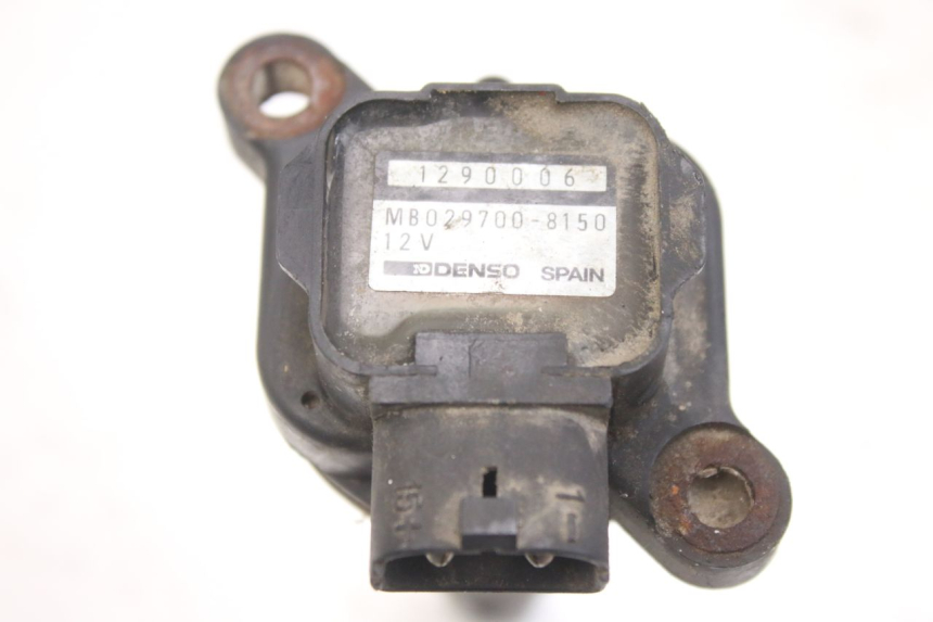 photo de COIL TRIUMPH SPRINT ST 955 (1999 - 2001) - Zoom on usage condition